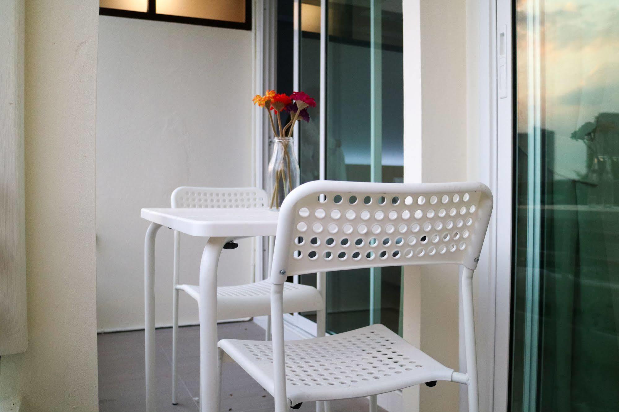 Beerapan Hotel Bangkok Extérieur photo